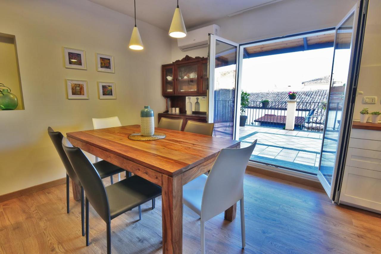 קטאניה Badia Apartment מראה חיצוני תמונה